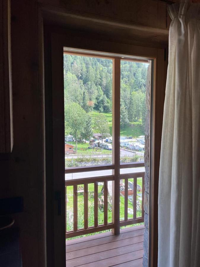 Apartamento Remina Dolomiti House Tonadico Exterior foto
